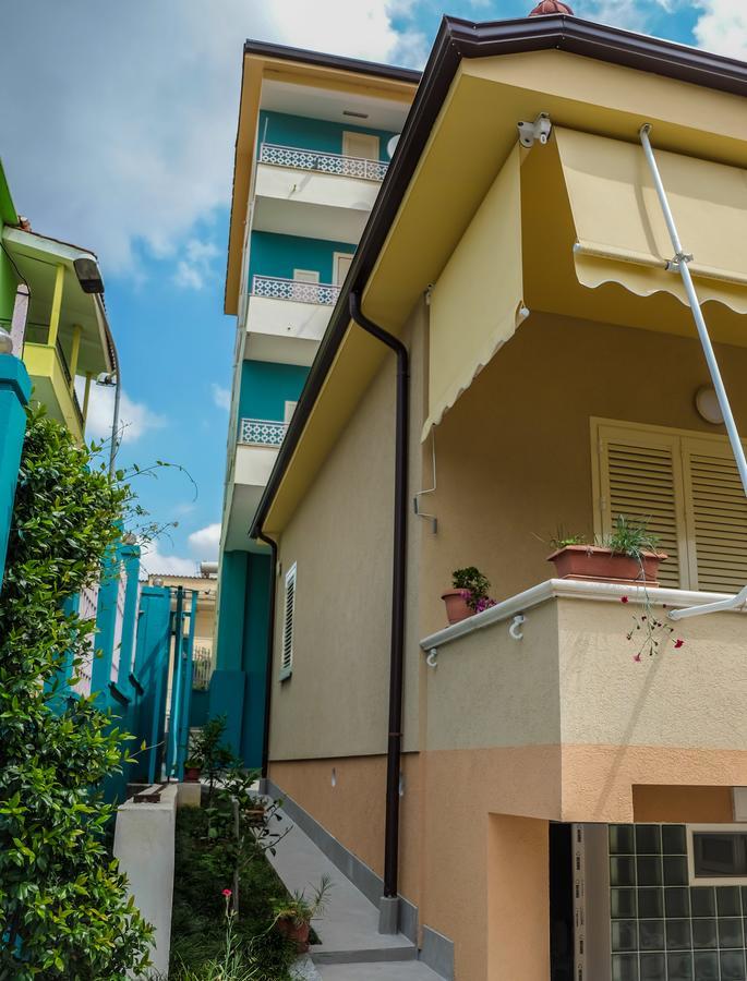 Ariadnes Apartments Tiranë Luaran gambar