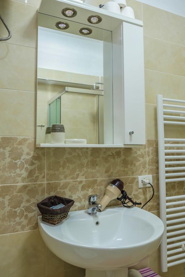 Ariadnes Apartments Tiranë Luaran gambar